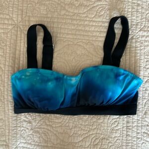 LIKE NEW Athleta 34BC bathing suit top